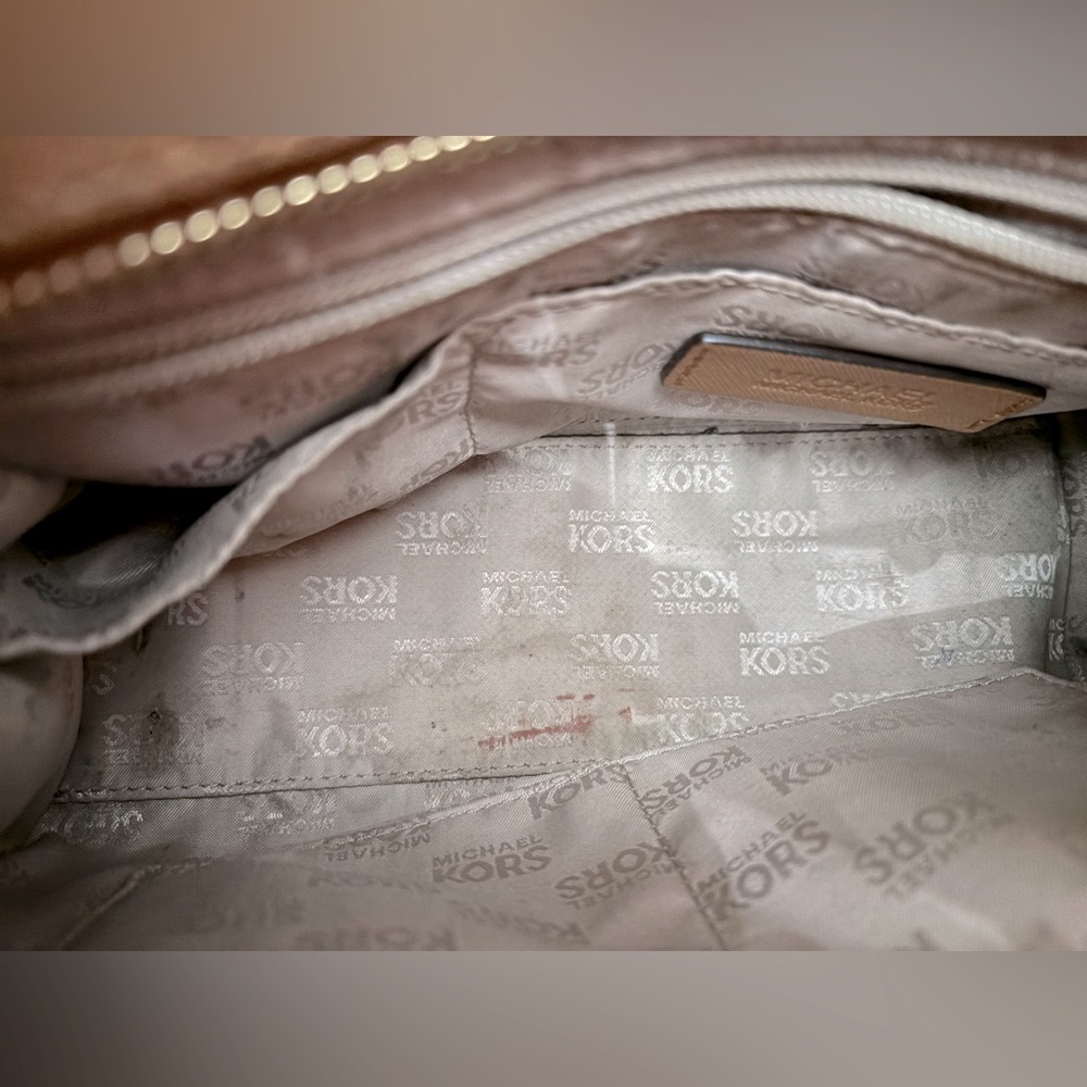 Michael Kors purse